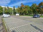 Mietflächen in einem Ärzte- und Geschäftshaus zu vermieten - Parkplätze