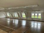 Großraumbüro im Dachgeschoß mit Blick über Dresden zu vermieten - Innennasicht